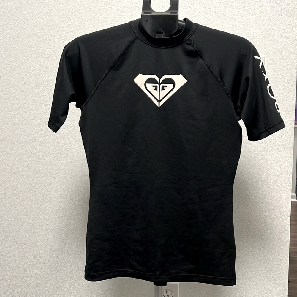 Roxy Rashguard Size Large - image 1